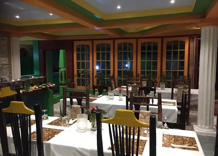 Villa Des Pitons